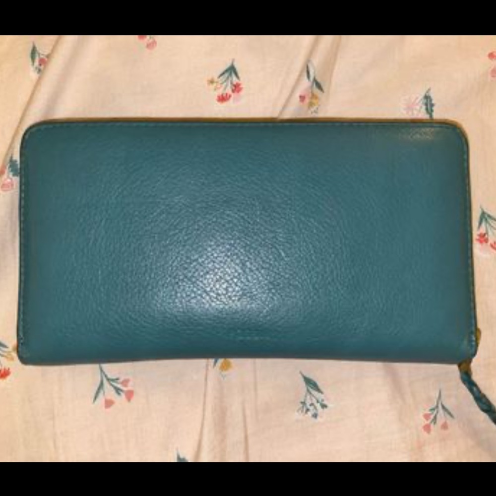 Fossil Wallet